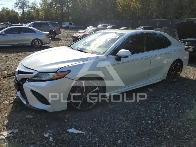 2019 Toyota CAMRY фото
