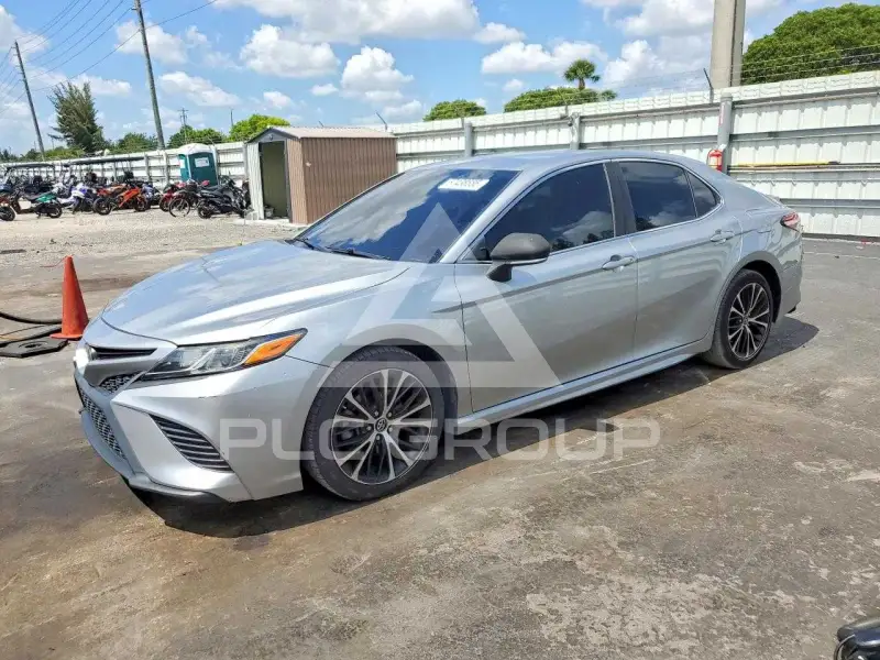2019 Toyota CAMRY фото