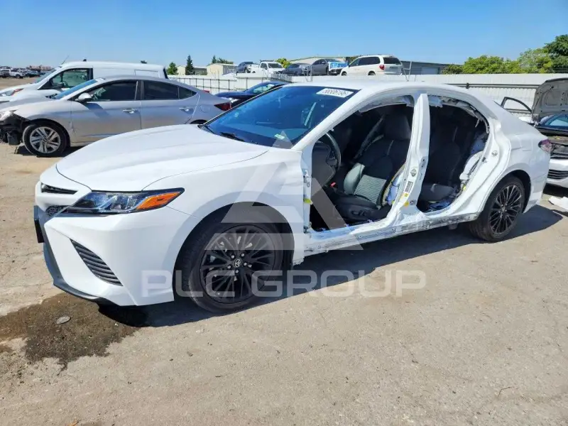 2019 Toyota CAMRY фото