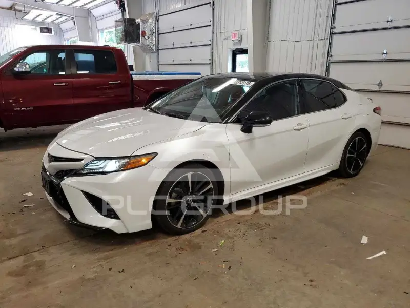 2019 Toyota CAMRY фото