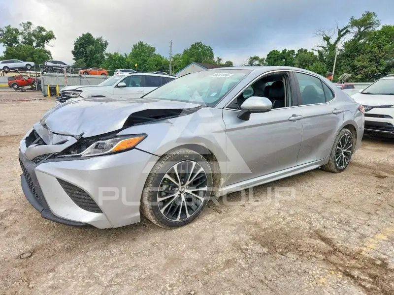 2019 Toyota CAMRY фото
