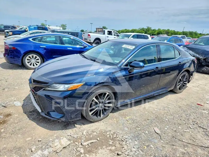 2019 Toyota CAMRY photo