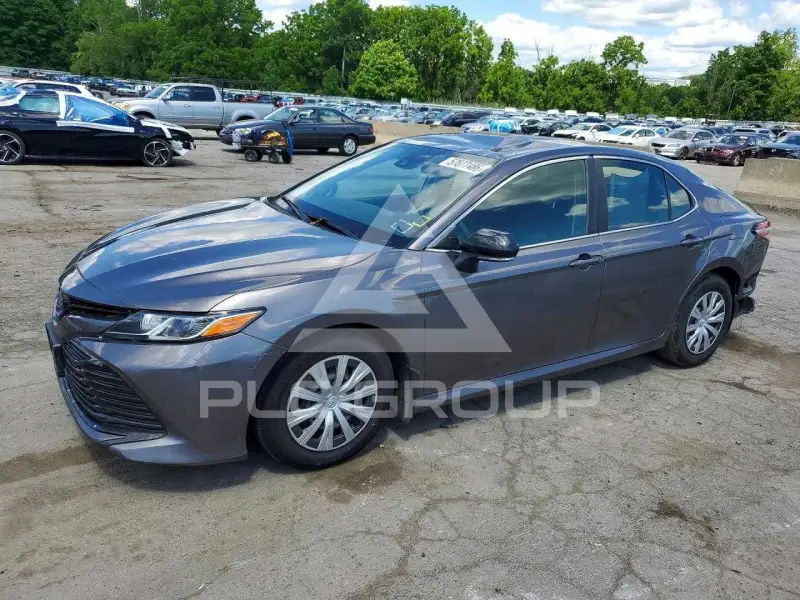 2019 Toyota CAMRY фото