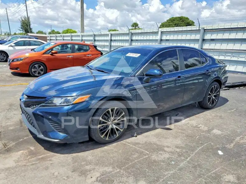 2019 Toyota CAMRY фото