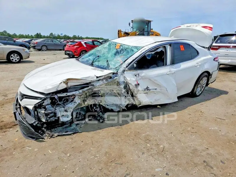 2019 Toyota CAMRY фото