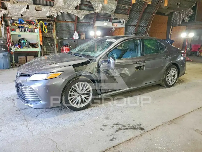 2019 Toyota CAMRY фото