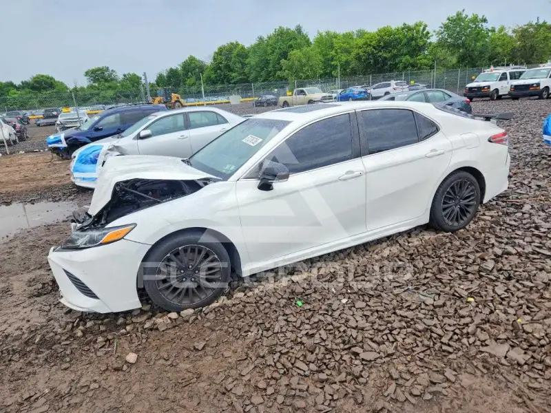 2019 Toyota CAMRY фото