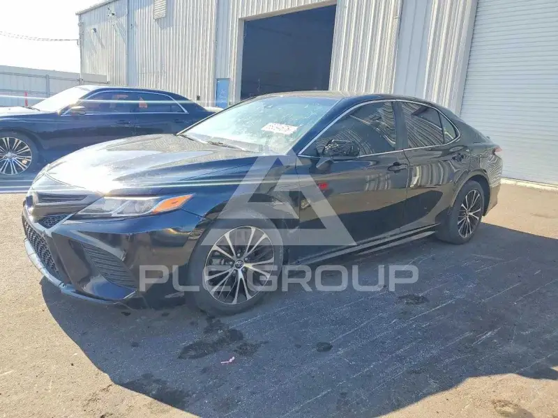 2019 Toyota CAMRY фото