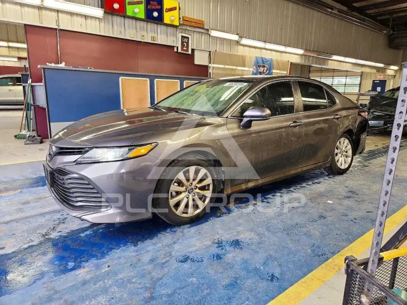 2019 Toyota CAMRY фото