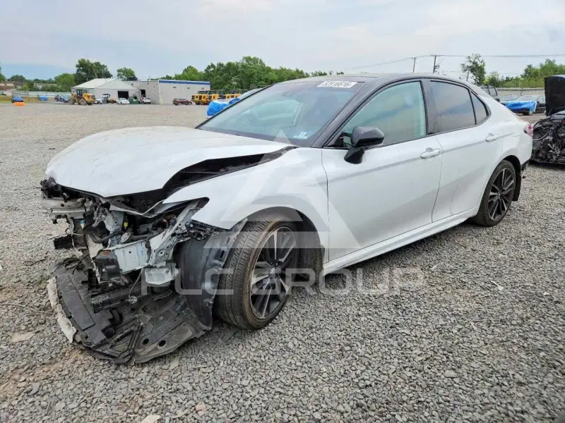 2019 Toyota CAMRY фото