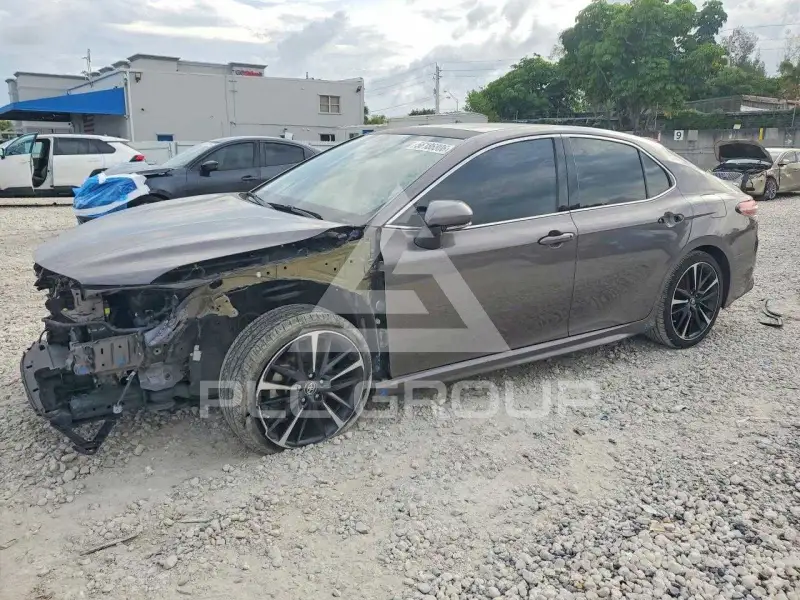 2019 Toyota CAMRY фото