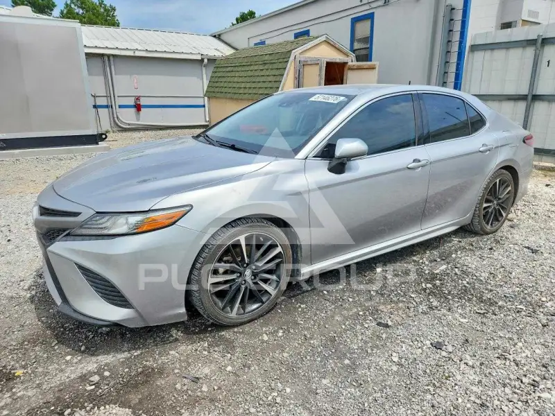 2019 Toyota CAMRY photo