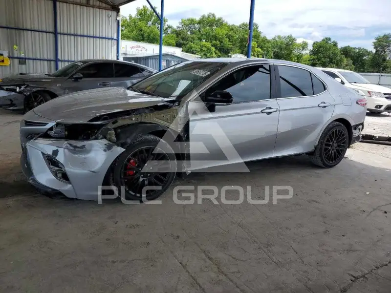 2019 Toyota CAMRY фото