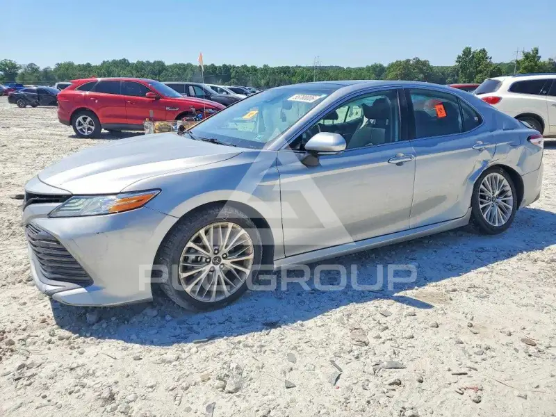 2019 Toyota CAMRY фото