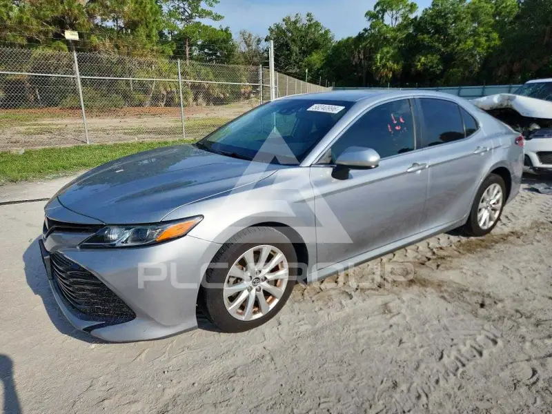 2019 Toyota CAMRY фото