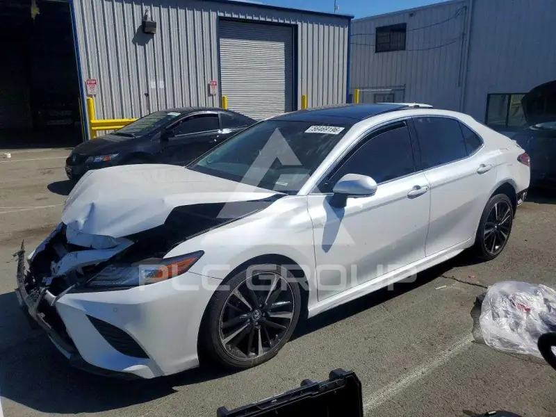 2019 Toyota CAMRY фото