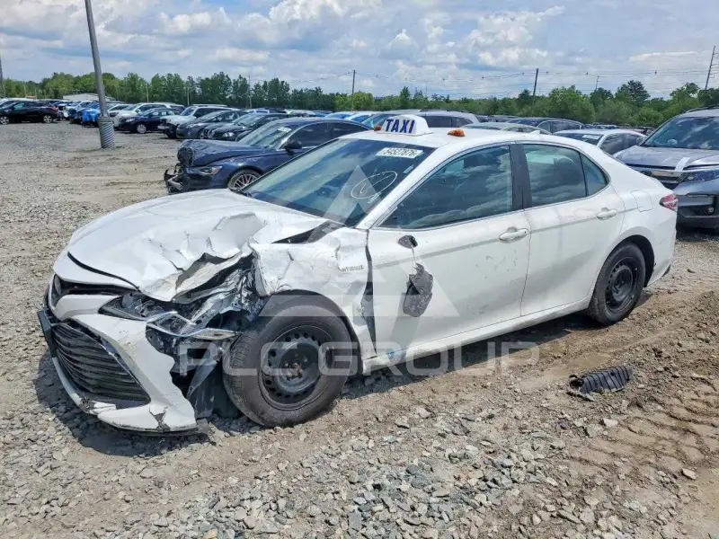 2019 Toyota CAMRY фото