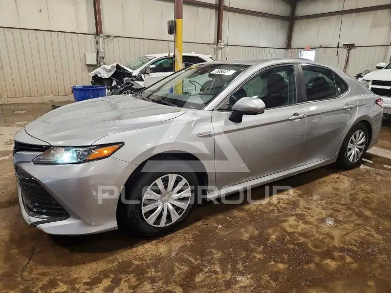 2019 Toyota CAMRY фото