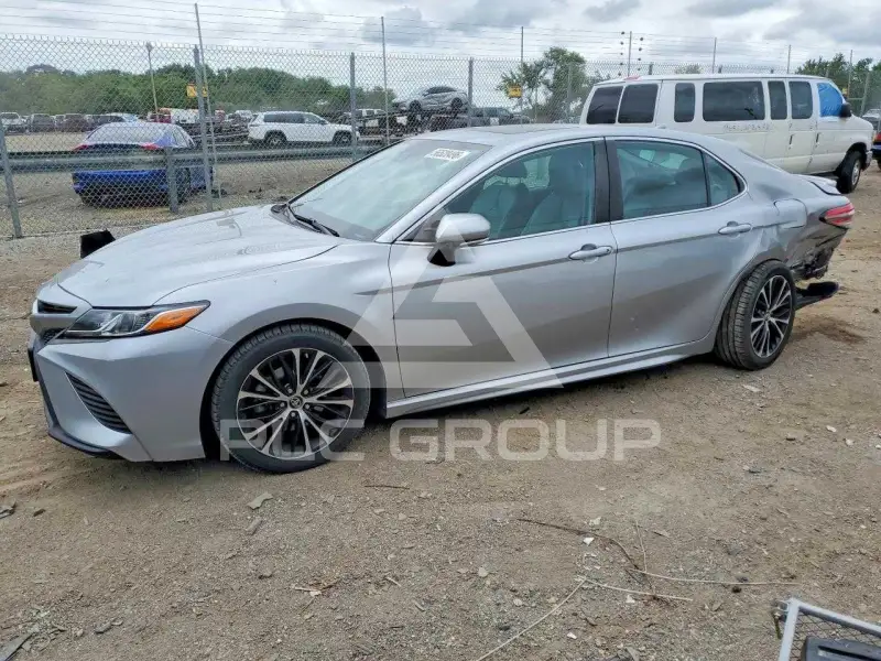2019 Toyota CAMRY фото