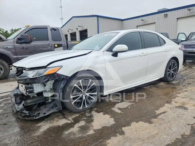 2019 Toyota CAMRY фото