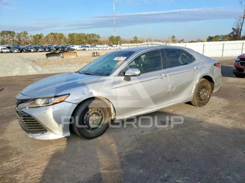 2019 Toyota CAMRY фото