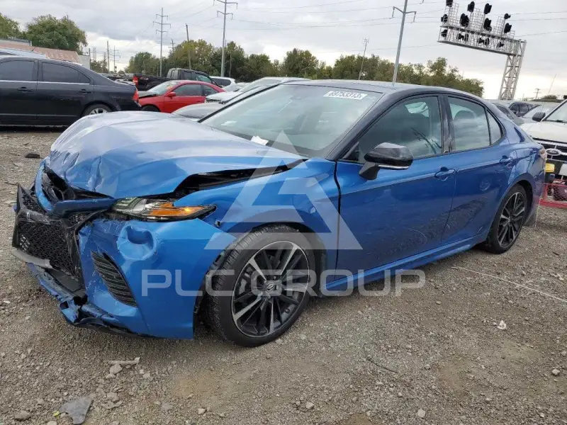 2019 Toyota CAMRY фото