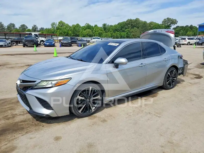2019 Toyota CAMRY фото