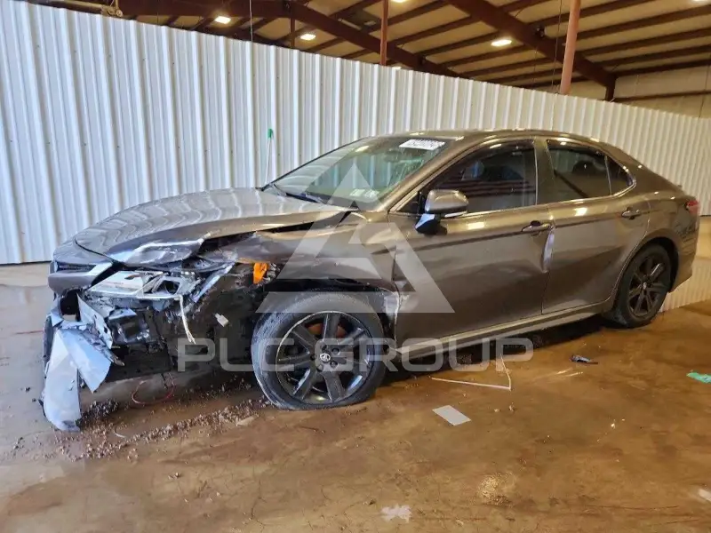 2019 Toyota CAMRY фото