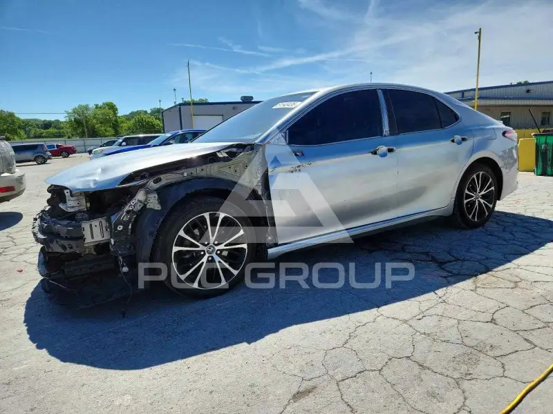 2019 Toyota CAMRY фото