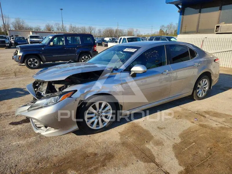 2019 Toyota CAMRY фото