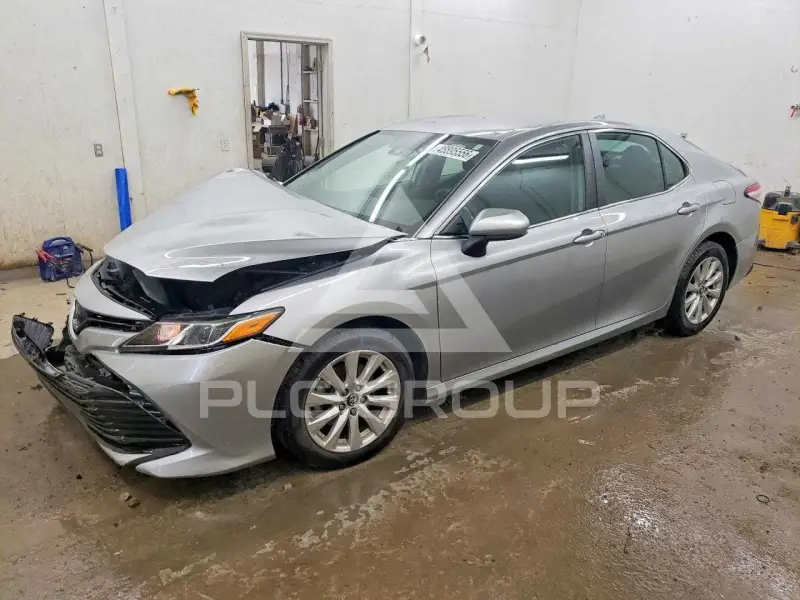 2019 Toyota CAMRY фото