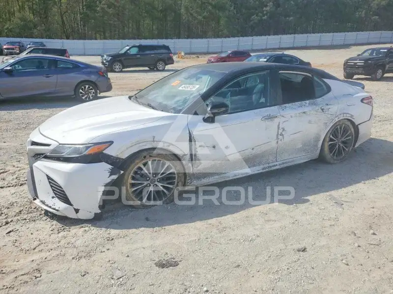 2019 Toyota CAMRY фото