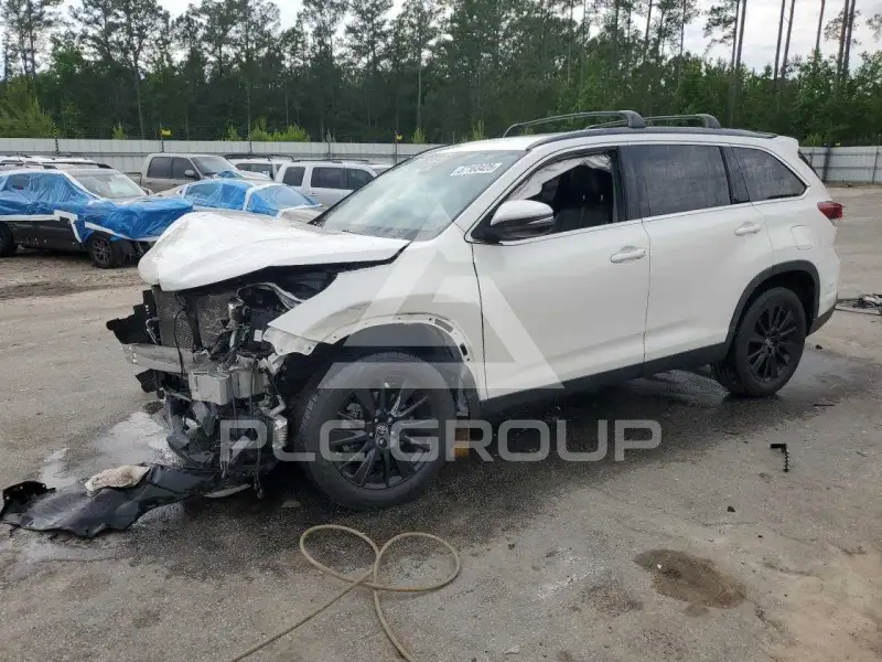 2019 Toyota Highlander фото