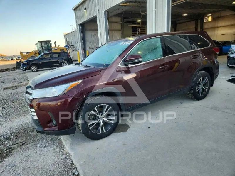 2019 Toyota Highlander фото