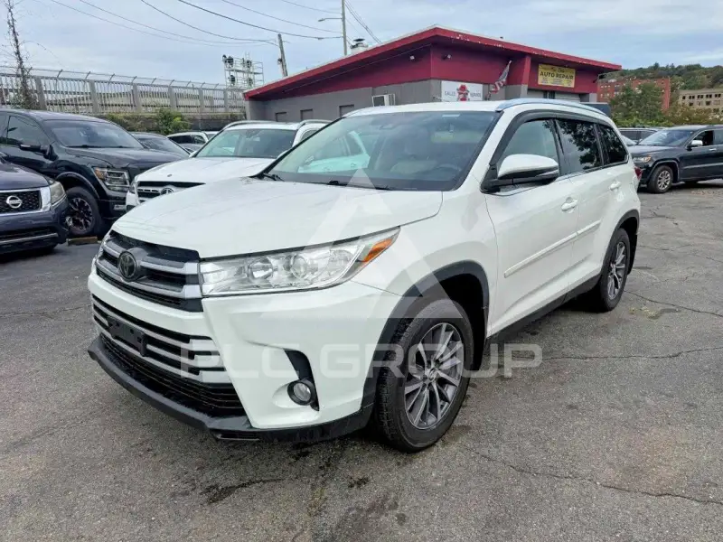 2019 Toyota Highlander фото