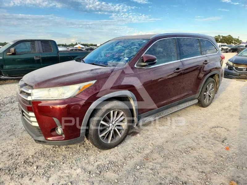 2019 Toyota Highlander фото