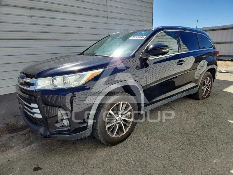 2019 Toyota Highlander фото
