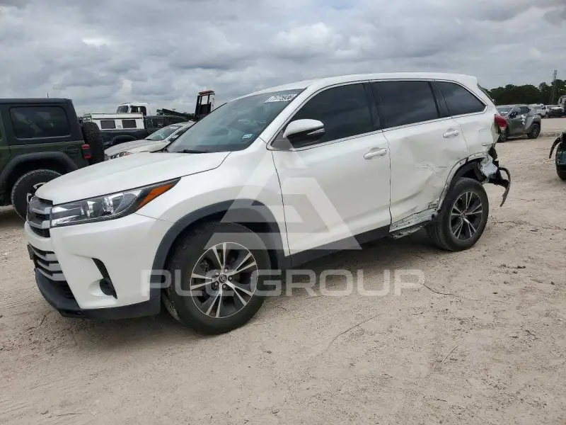 2019 Toyota Highlander фото