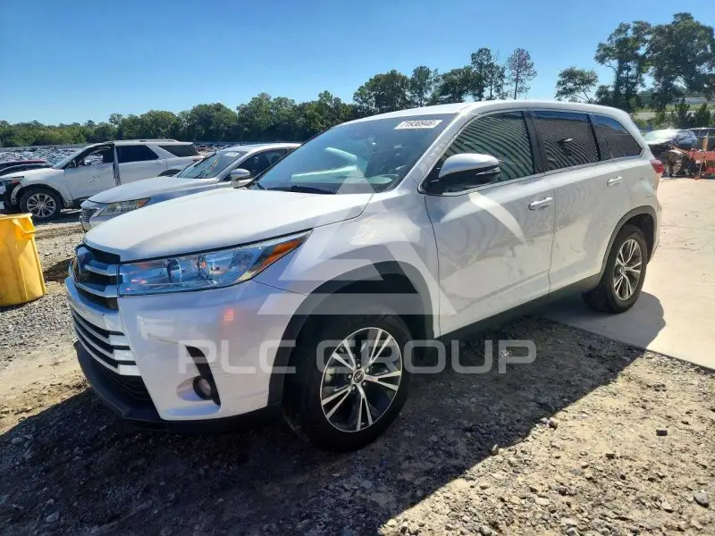 2019 Toyota Highlander фото