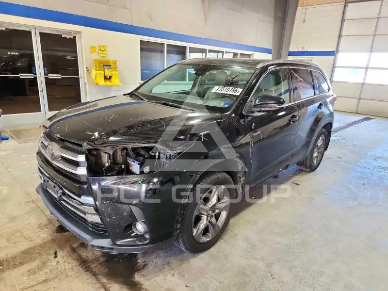 2019 Toyota Highlander фото