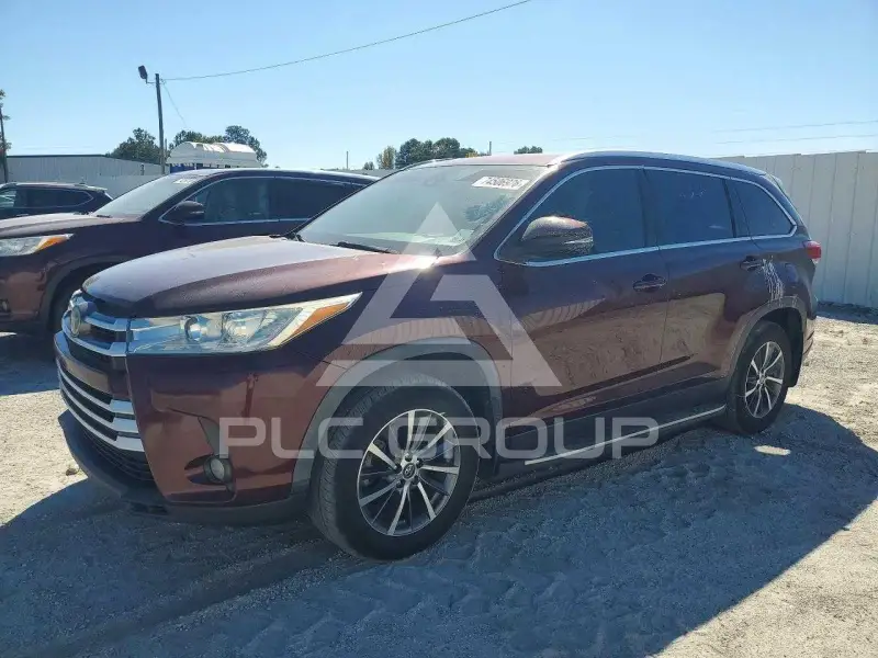 2019 Toyota Highlander фото