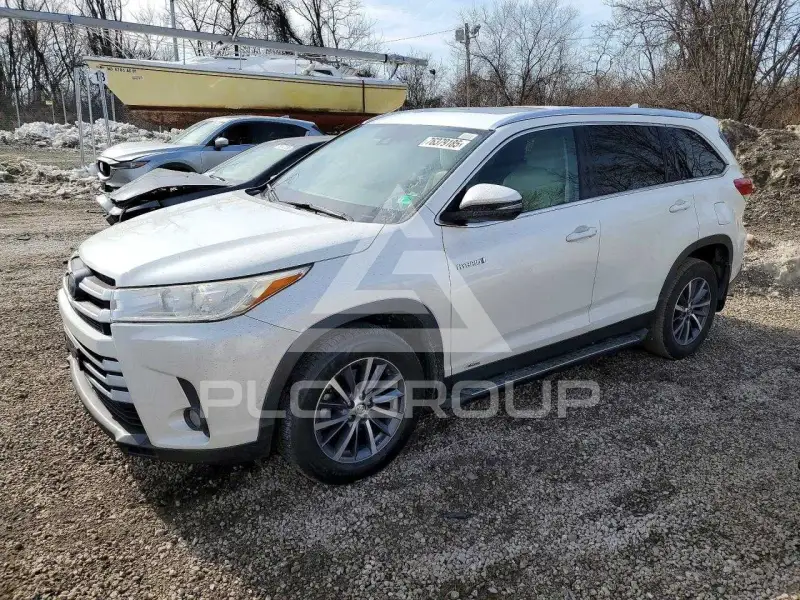 2019 Toyota Highlander фото