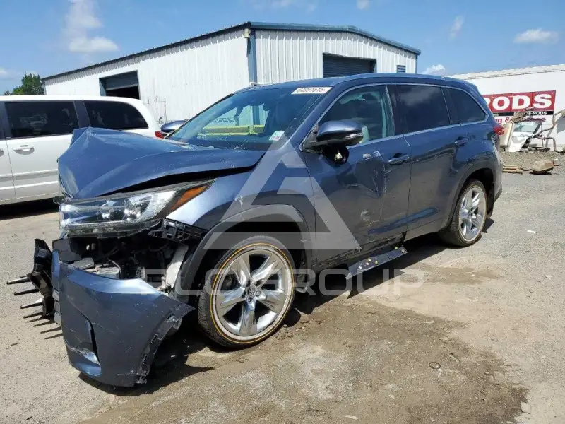2019 Toyota Highlander фото