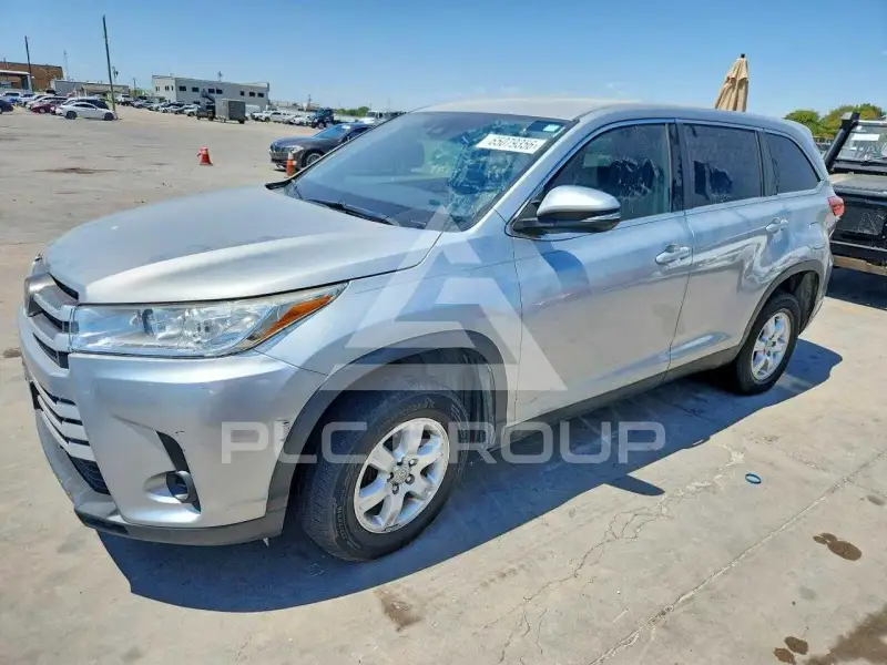 2019 Toyota Highlander фото