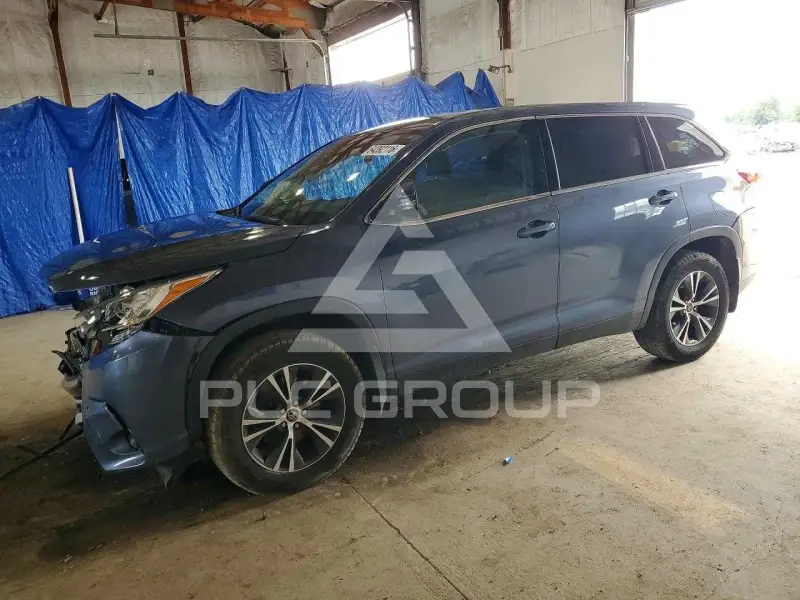 2019 Toyota Highlander фото