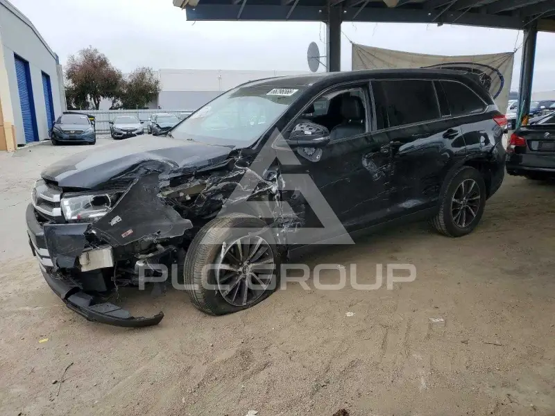 2019 Toyota Highlander фото