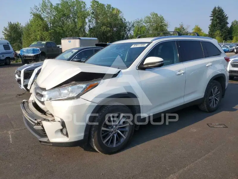2019 Toyota Highlander фото
