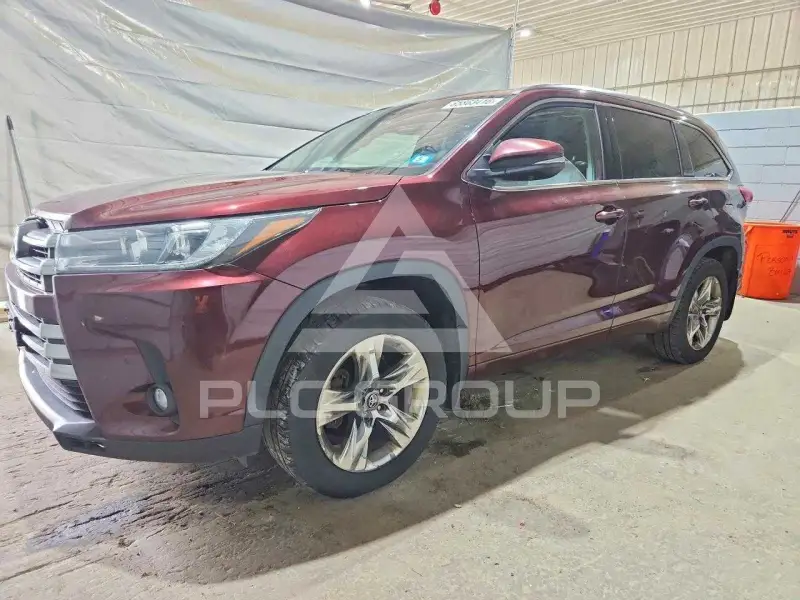 2019 Toyota Highlander photo