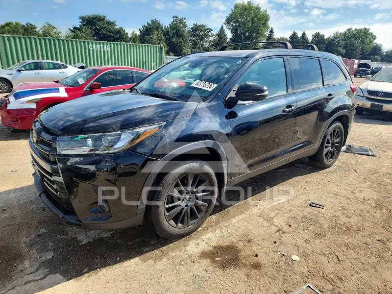 2019 Toyota Highlander фото