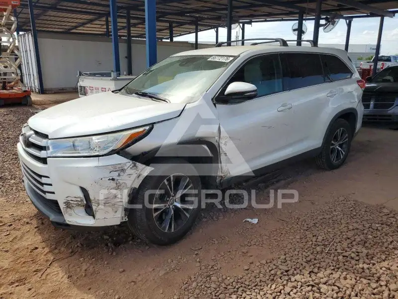 2019 Toyota Highlander фото